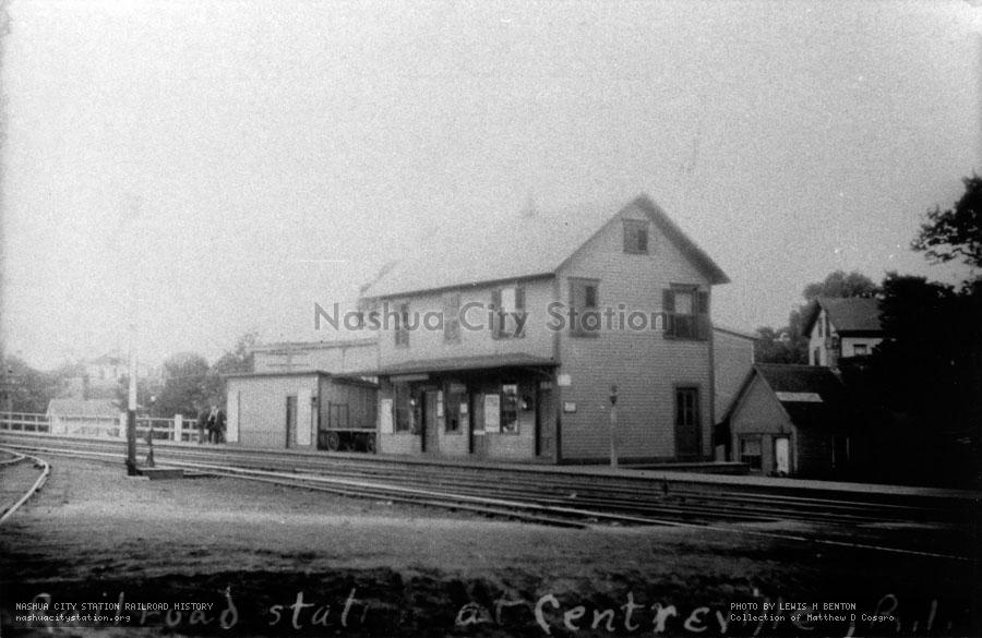Postcard: Railroad Station at Centreville, Rhode Island